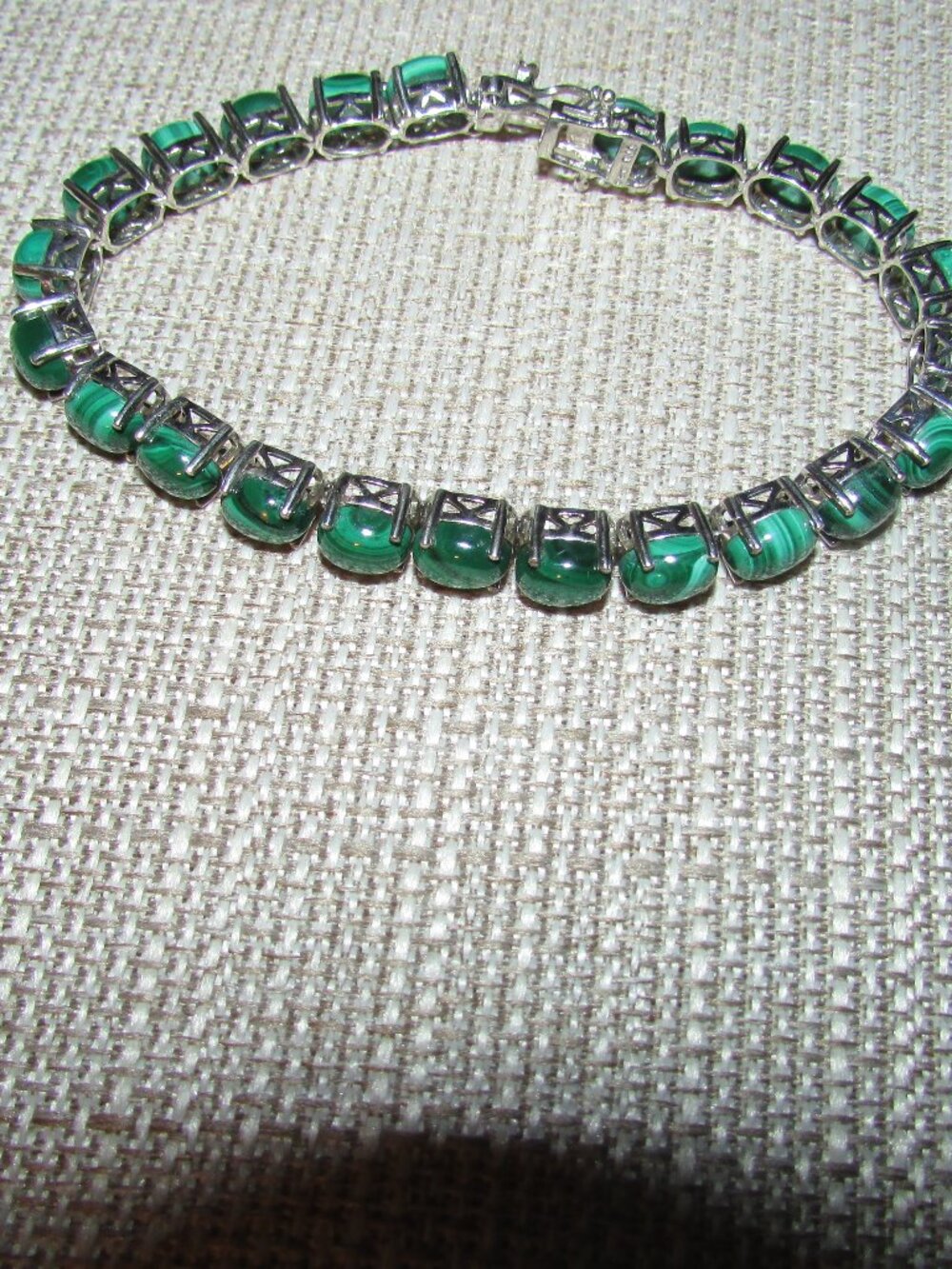 Malachite line bracelet